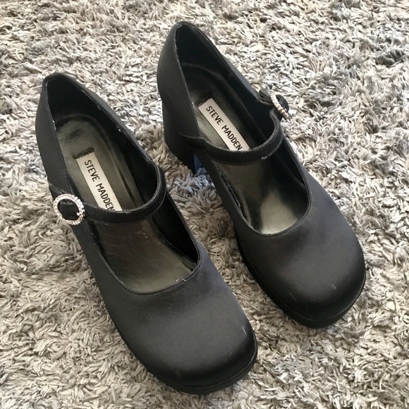 vintage steve madden mary janes